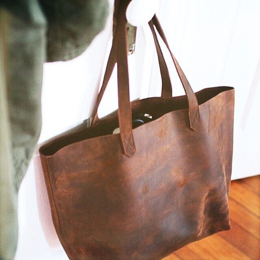 Nisolo authentic leather bag